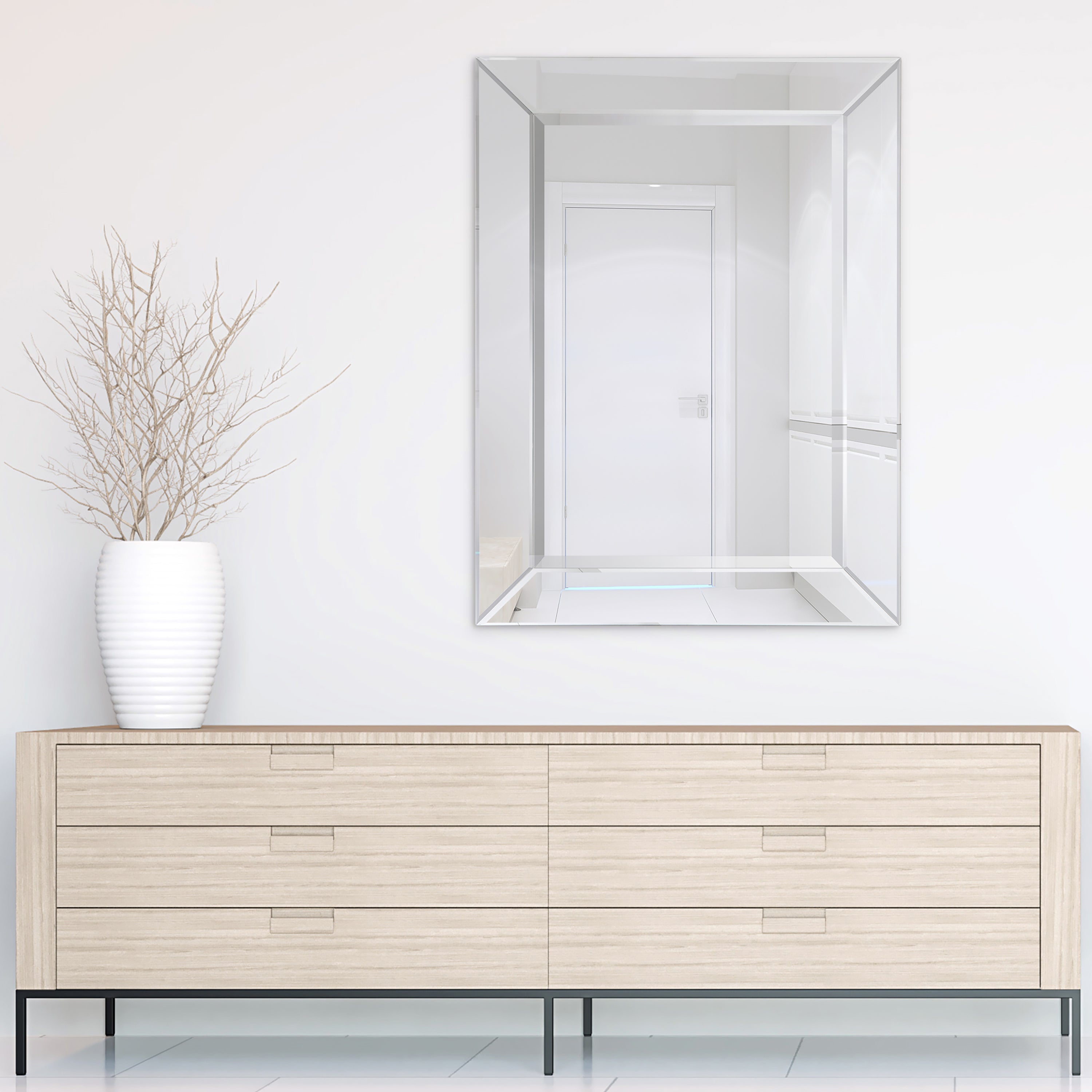 Moderno Beveled Wall Mirror